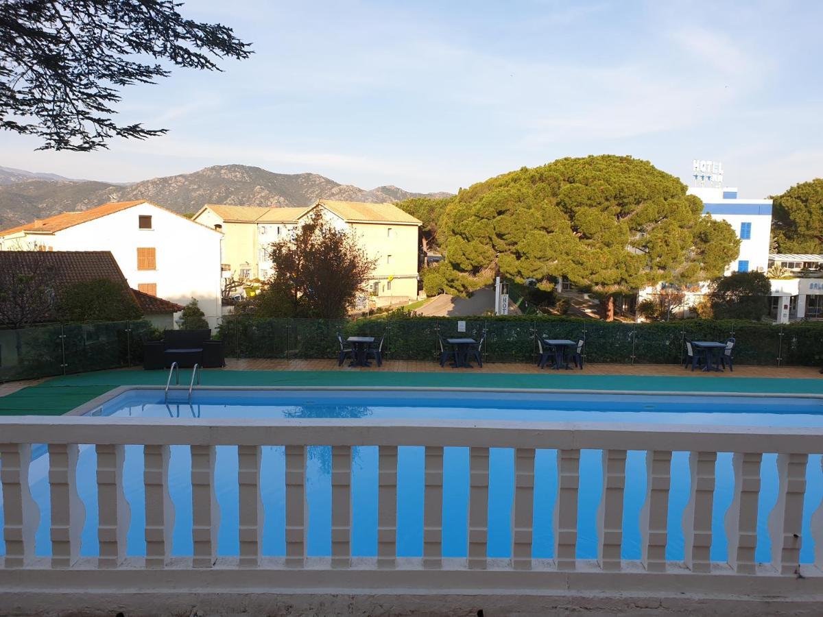 Hotel Madame Mere Saint-Florent  Exterior foto