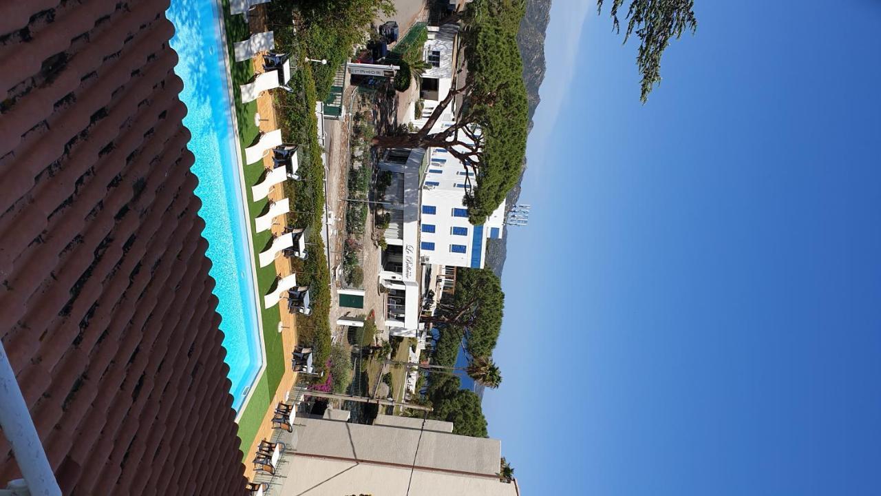 Hotel Madame Mere Saint-Florent  Exterior foto