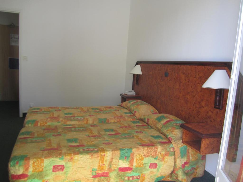Hotel Madame Mere Saint-Florent  Habitación foto